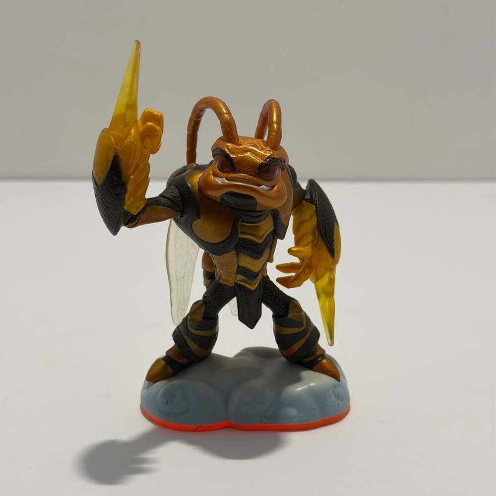 Activision Skylanders Giants Swarm Air Element Character Figure